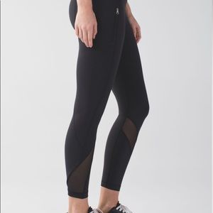 Lululemon Inspire Tight II Black 25”